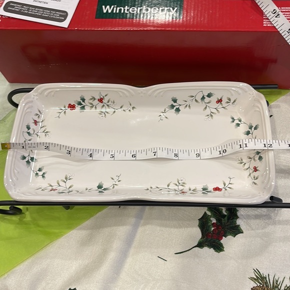 Pfaltzgraff Sled Tray Server-Winter berry serving tray, lunch Buffett, display - Picture 5 of 7